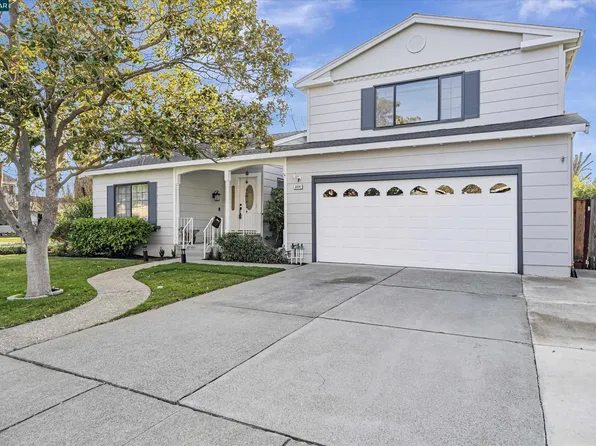 2416 Sanderling Dr, Pleasanton, CA 94566