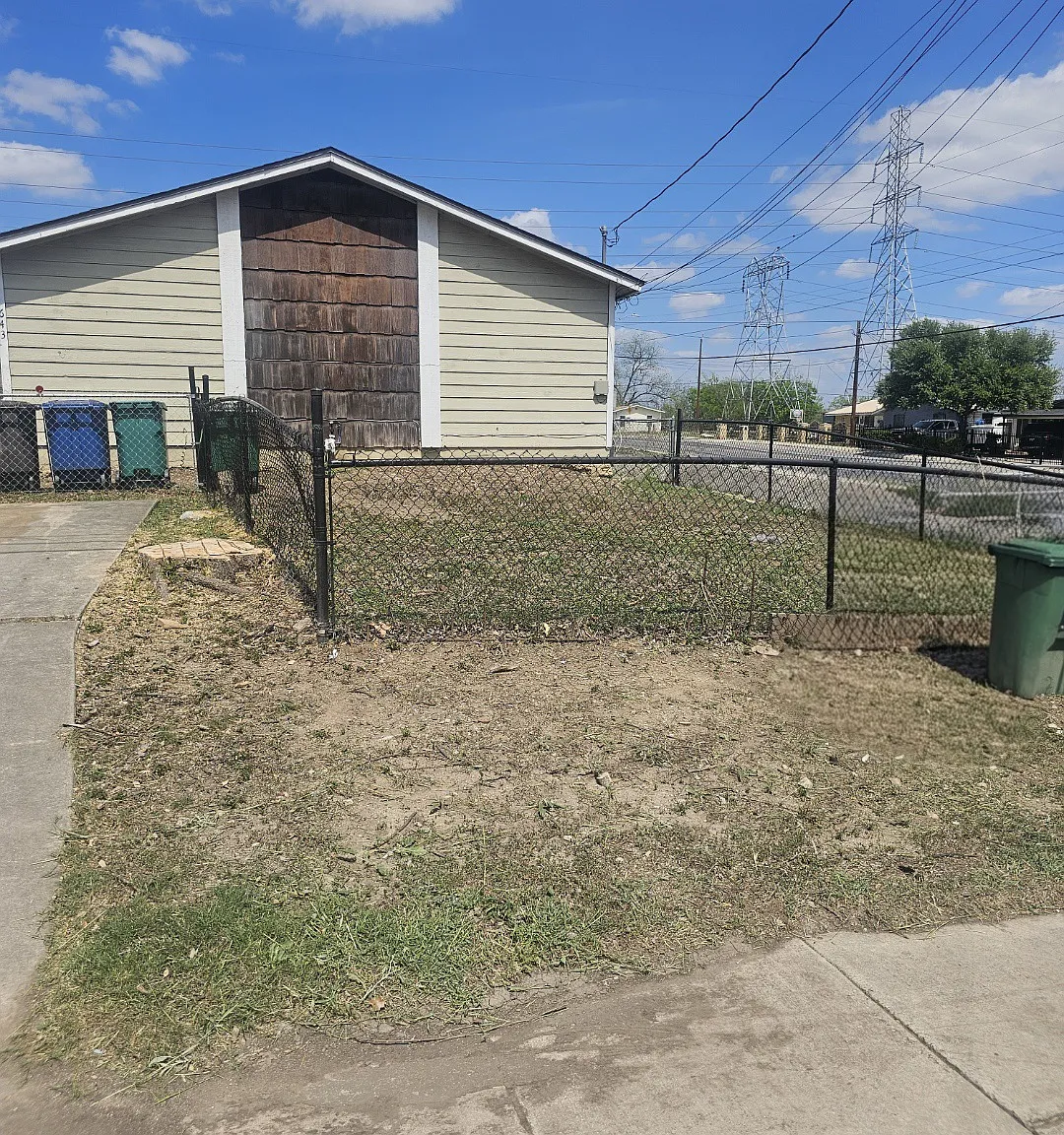 643 J St — Photo 1