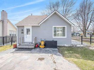 37821 Maplehill St, Harrison Township, MI