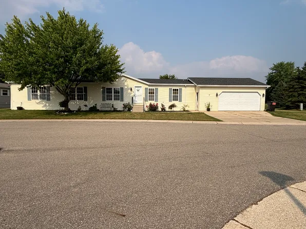 7390 Curry St SE #100, Caledonia, MI 49316