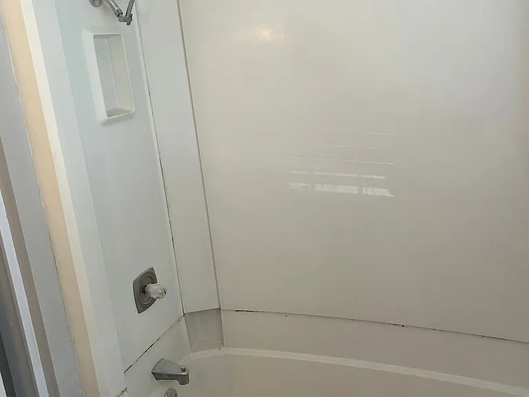 900 Laurel St — Photo 31