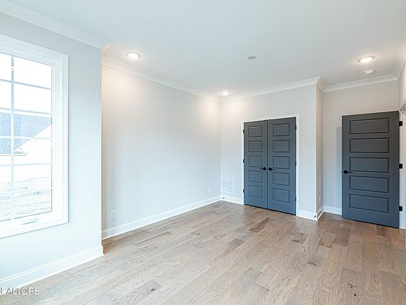 5th image of 1636 Misty Lake Dr