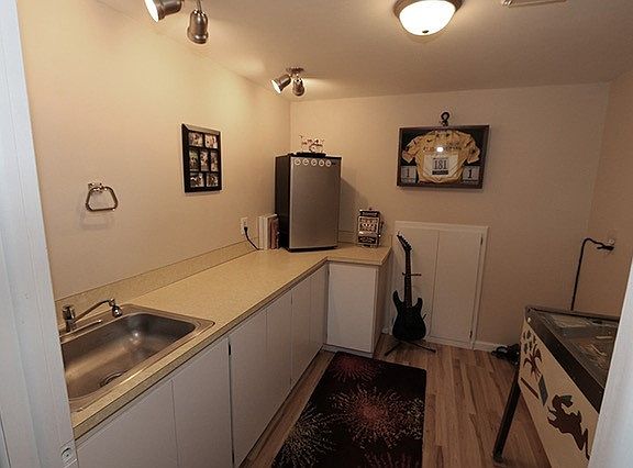 4th image of 2319 E Casper Dr #1