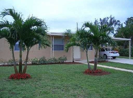 3rd image of 1596 NE 51st Ct