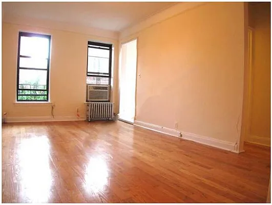 Rented by Leslie J. Garfield | media 11