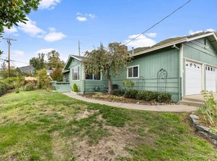 945 NE Beacon Dr, Grants Pass, OR 97526