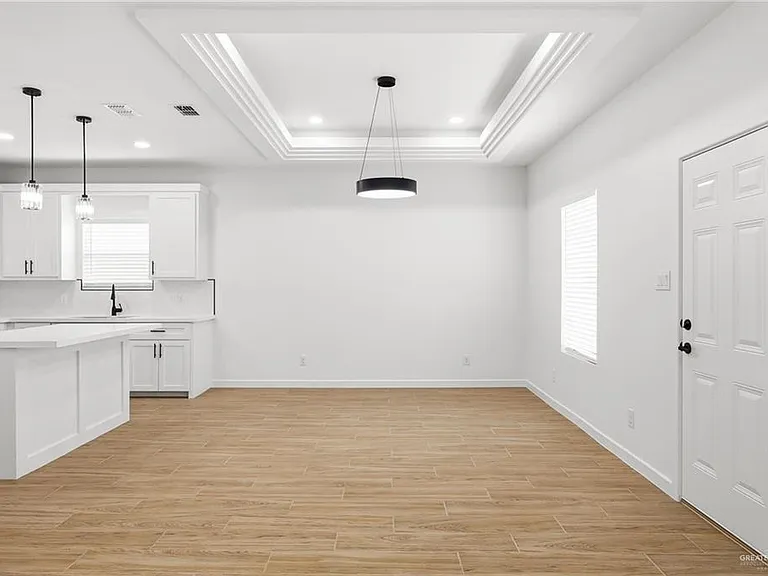1205 S Waterfall Ave #1 — Photo 15