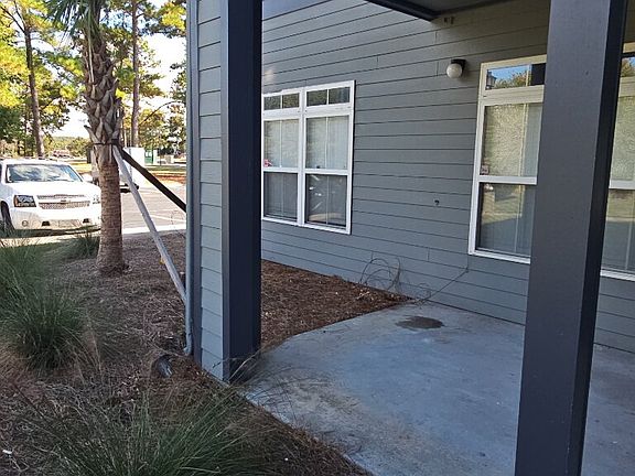3rd image of 3002 Mariners Way