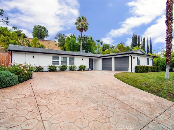 5720 Comanche Ave, Woodland Hills, CA 91367