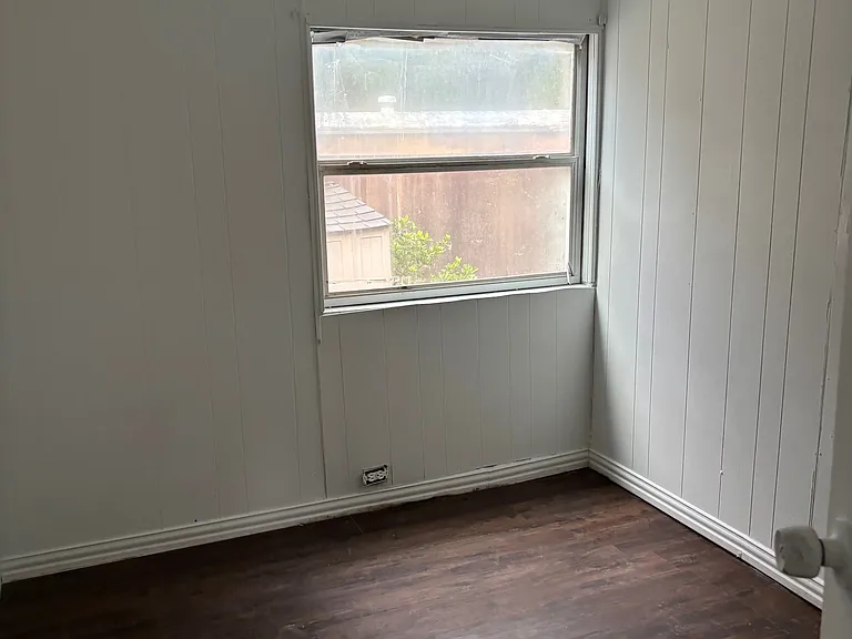 36 E Whippoorwill Ln — Photo 9