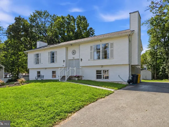 913 Fawn Ave, Pasadena, MD 21122