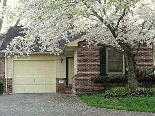 1st image of 2905 La Villas Dr APT 301