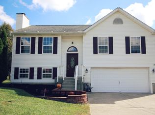 6420 Heathersfield Dr, Burlington, KY 41005