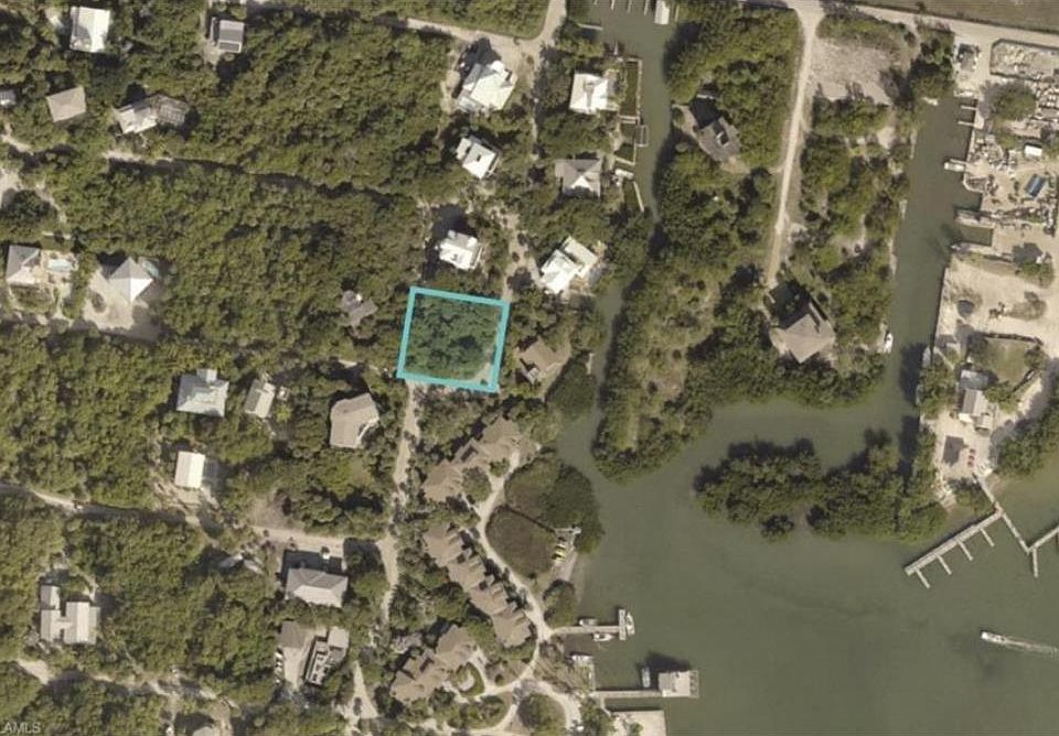 2nd image of 340 Spanish Gold Ln