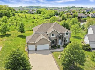 4569 Elk Cir, Saint Bonifacius, MN 55375