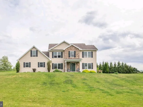 81 Old Mill Rd, Shermans Dale, PA 17090