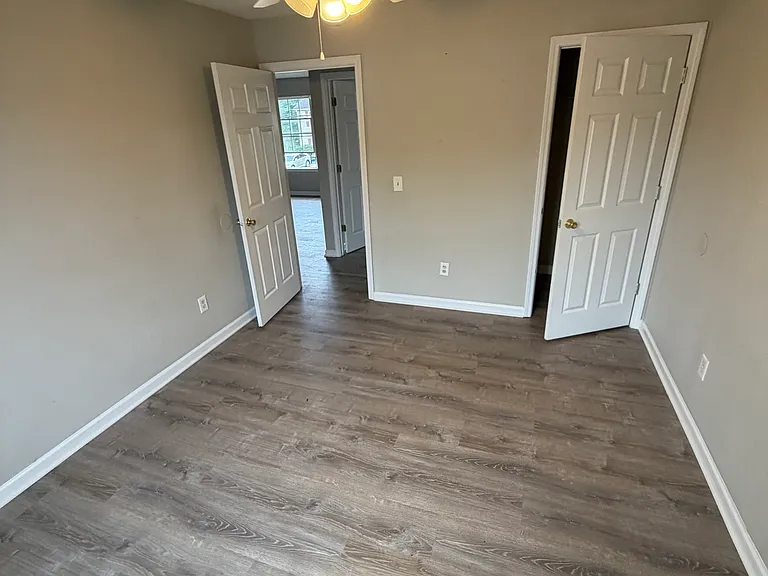 102 Nathan Cir NW #3 — Photo 7