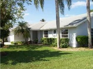 124 Waterway Rd, Royal Palm Beach, FL 33411