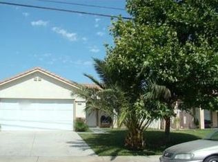8405 Banana Ave, Fontana, CA 92335