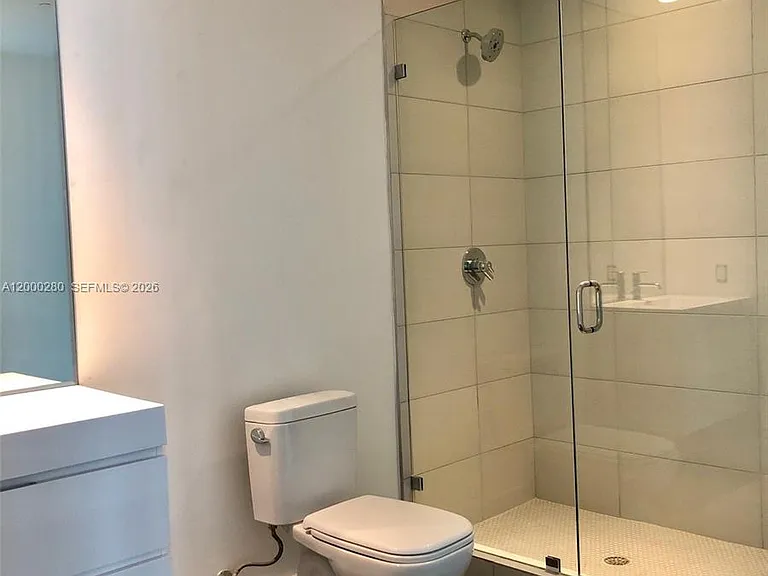 2900 NE 7th Ave — Photo 22