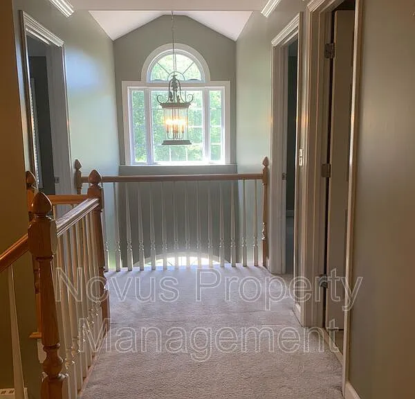 119 Tullamore Trl — Photo 17