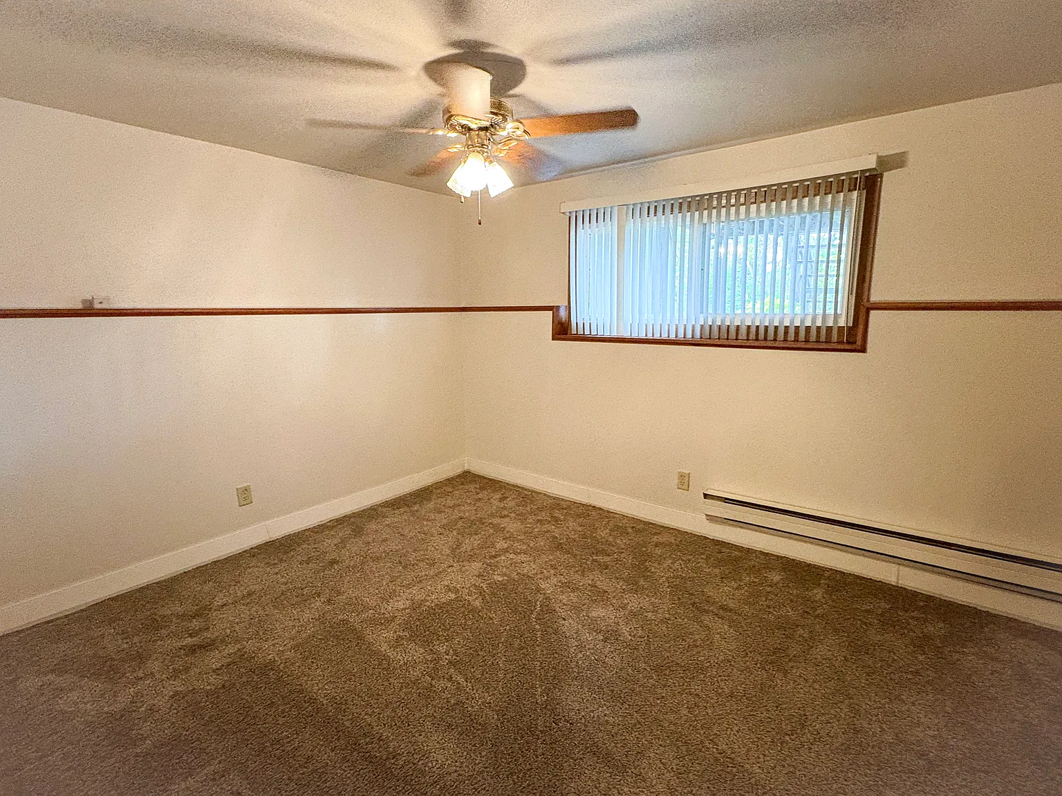 2 bed, 900 sqft, $1,185 — Photo 4