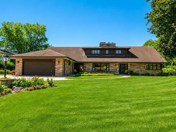 13335 Marquette AVENUE, Elm Grove, WI 53122