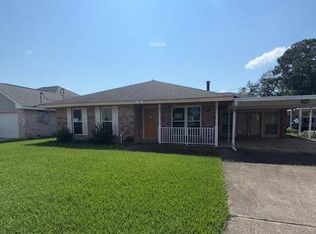 96 River Point Dr, Destrehan, LA 70047