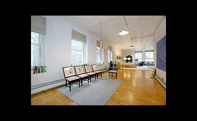 Rented by Douglas Elliman | media 24