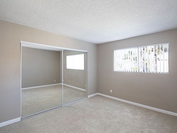 5th image of 1451 Elder Ave #E