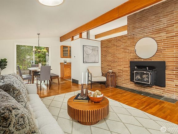 5th image of 8124 213th Street SW