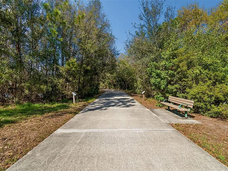10687 Lake Montauk Dr — Photo 43