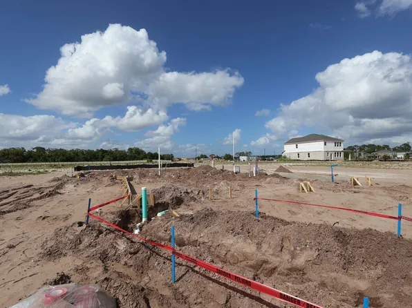 5284 High Line Dr, Saint Cloud, FL 34771