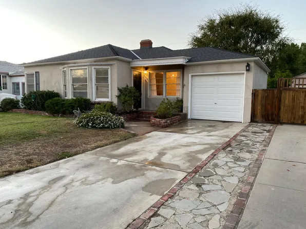 11479 Calvert St, North Hollywood, CA 91606