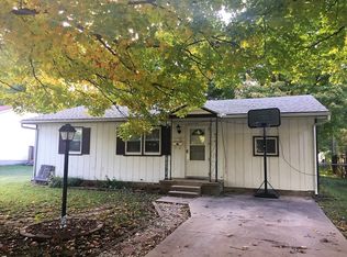 1816 S Holbrook St, Fort Scott, KS 66701