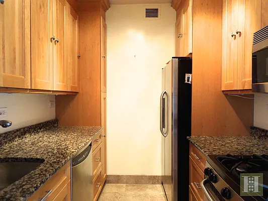 Rented by Halstead Real Estate | media 13