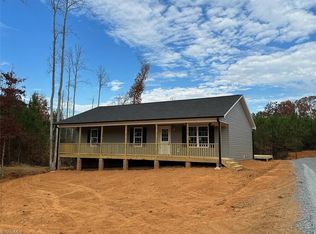 5024 Tabernacle School Rd, Asheboro, NC 27205