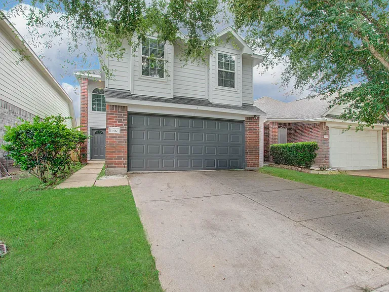 13963 Maximos Dr — Photo 32