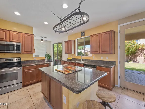 3320 E MERLOT Street, Gilbert, AZ 85298