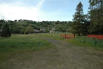 5th image of 791 Atherton Ave