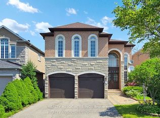 2 Lord Nelson Ct, Richmond Hill, ON L4S 1Y1