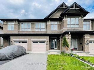 520 Earnscliffe Grv, Ottawa, ON K4M 0E1