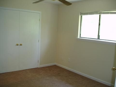 4th image of 1309 Hudson Ave Floor 2