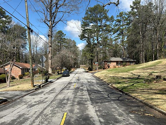 5th image of 4448 Greensprings Rd