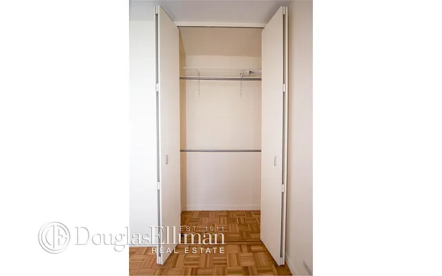 Rented by Douglas Elliman | media 35