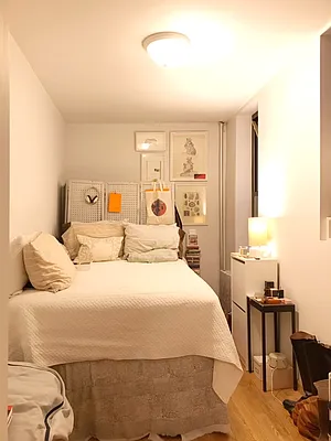 Rented by Douglas Elliman | media 27