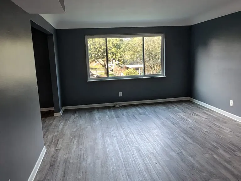 2825 Westknolls Ln #4 — Photo 14