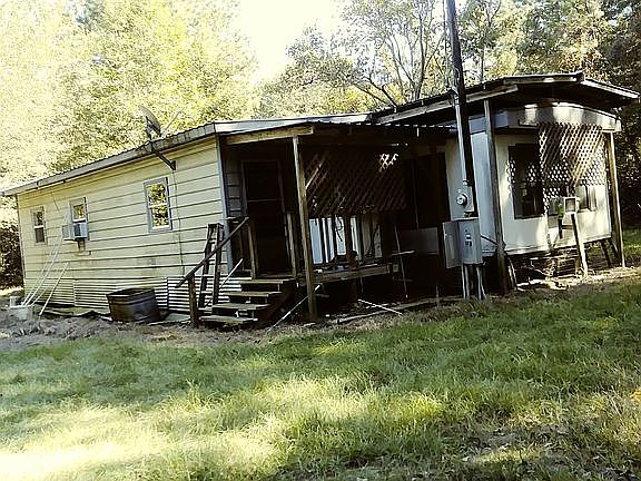 2nd image of 866 Private Road 6221