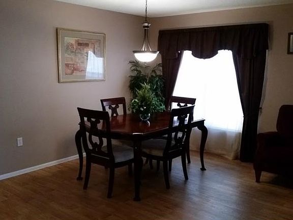 3rd image of 3180 Natoma Way