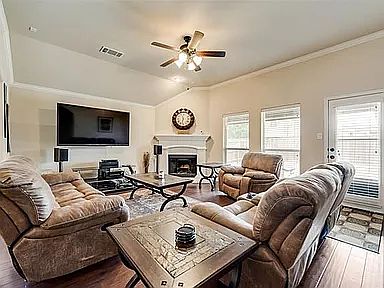 2nd image of 521 Cypress Hill Dr
